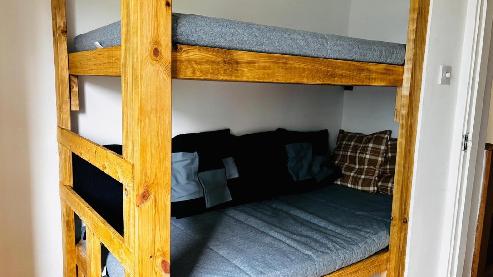 Lovely Duplex Apartment In Edinburgh City Centre ภายนอก รูปภาพ