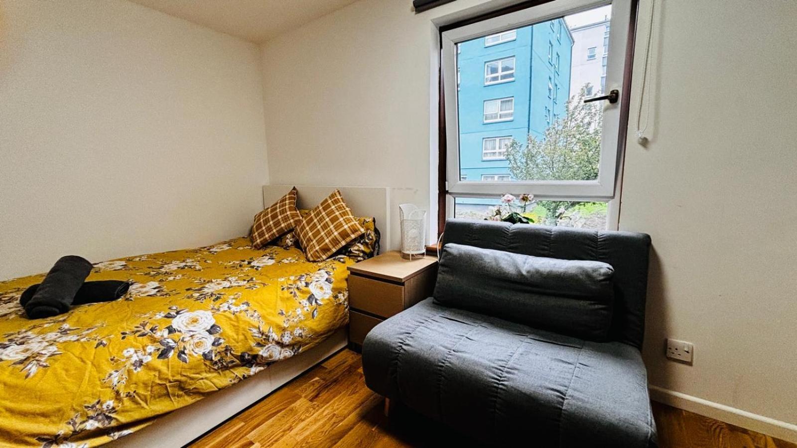 Lovely Duplex Apartment In Edinburgh City Centre ภายนอก รูปภาพ