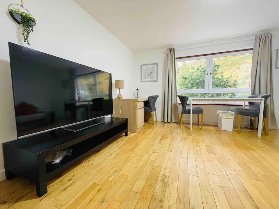 Lovely Duplex Apartment In Edinburgh City Centre ภายนอก รูปภาพ
