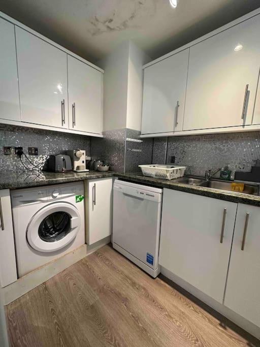 Lovely Duplex Apartment In Edinburgh City Centre ภายนอก รูปภาพ